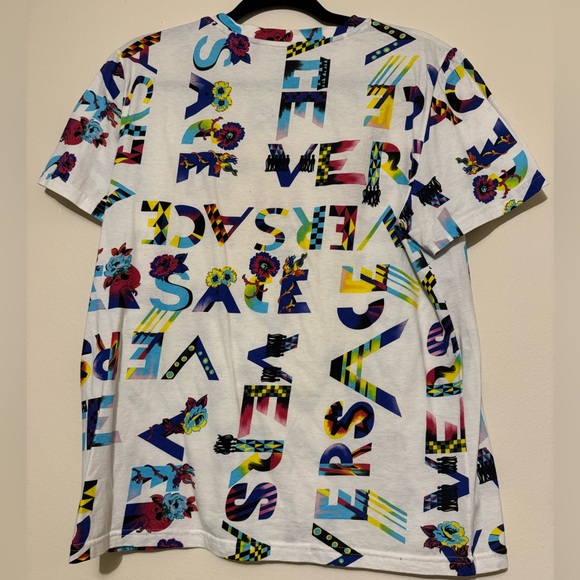 Versace Floral Spellout tshirt Multicolor - Picture 2 of 9